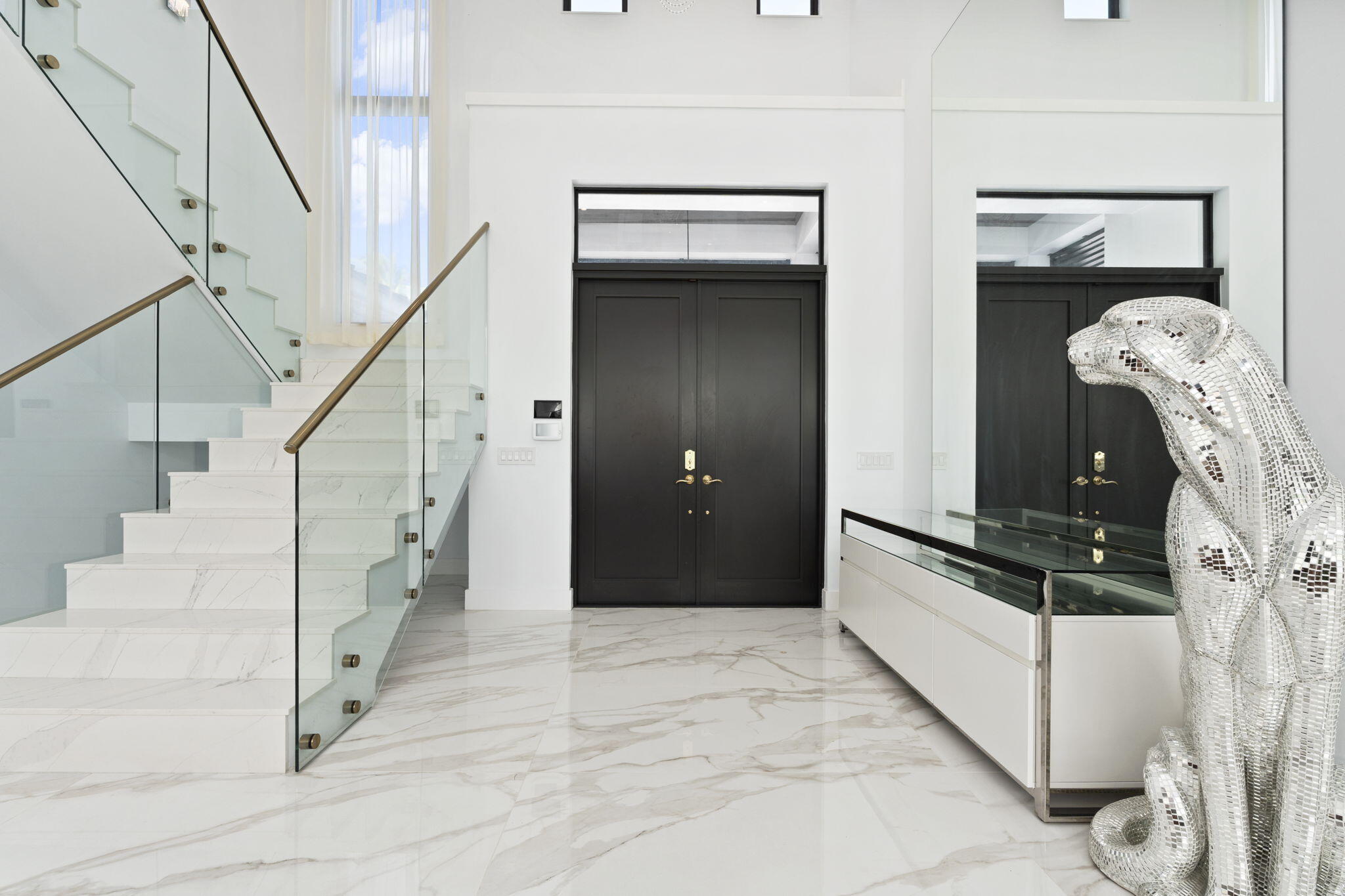 742 Marble Court Boca Raton, FL 33432 - Photo 13 of 95 8-web-or-mls-DSC04312