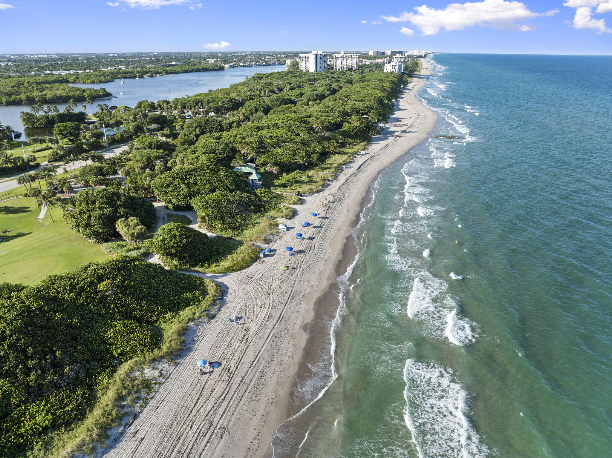 742 Marble Court Boca Raton, FL 33432 - Photo 90 of 95 a view of a city
