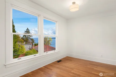 $1,749,500 | 3807 East Jefferson Street, Seattle, WA 98122