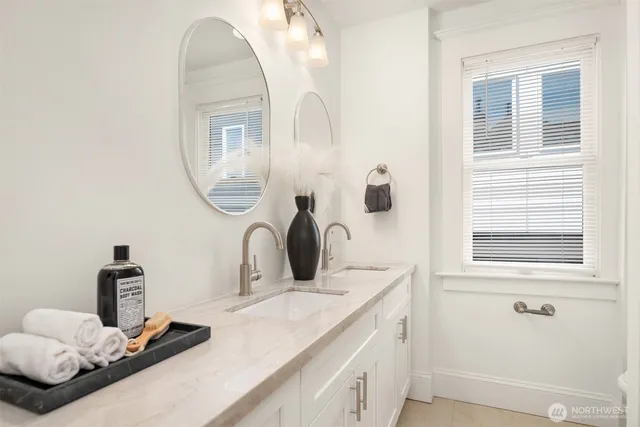 $1,749,500 | 3807 East Jefferson Street, Seattle, WA 98122