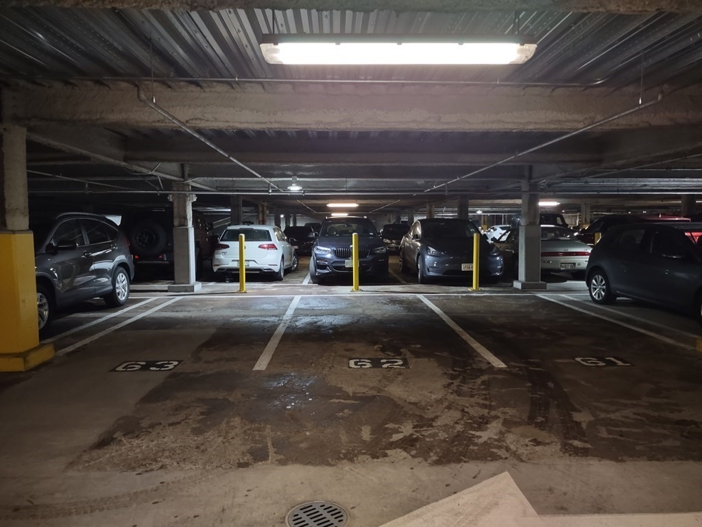 40 Traveler Street, Unit 403 Boston, MA 02118 - Photo 34 of 35