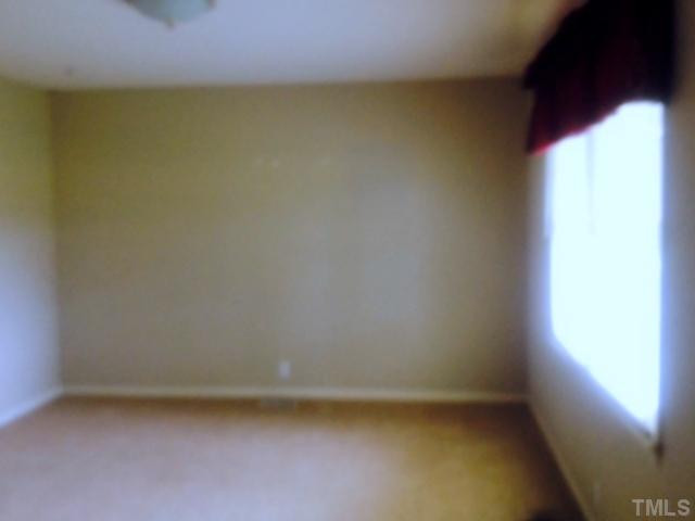 1132 Hales Road Kenly, NC 27542 - Photo 2 of 10 Living Room