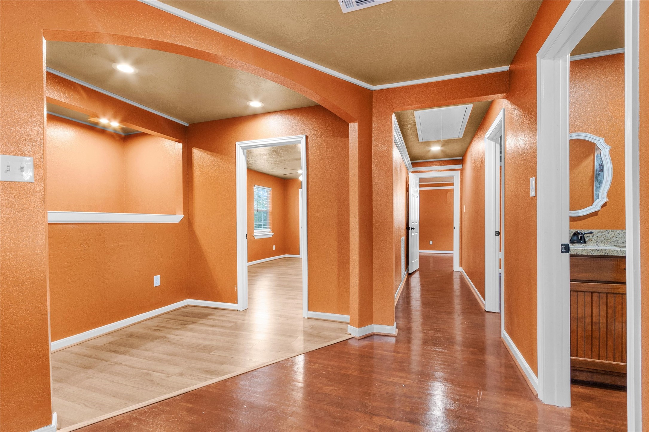 207 Aldine Mail Rte Road Houston, TX 77037 - Photo 32 of 44