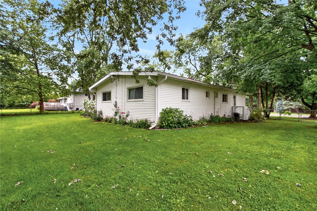 624 Pinnacle Road Henrietta, NY 14534 - Photo 34 of 41