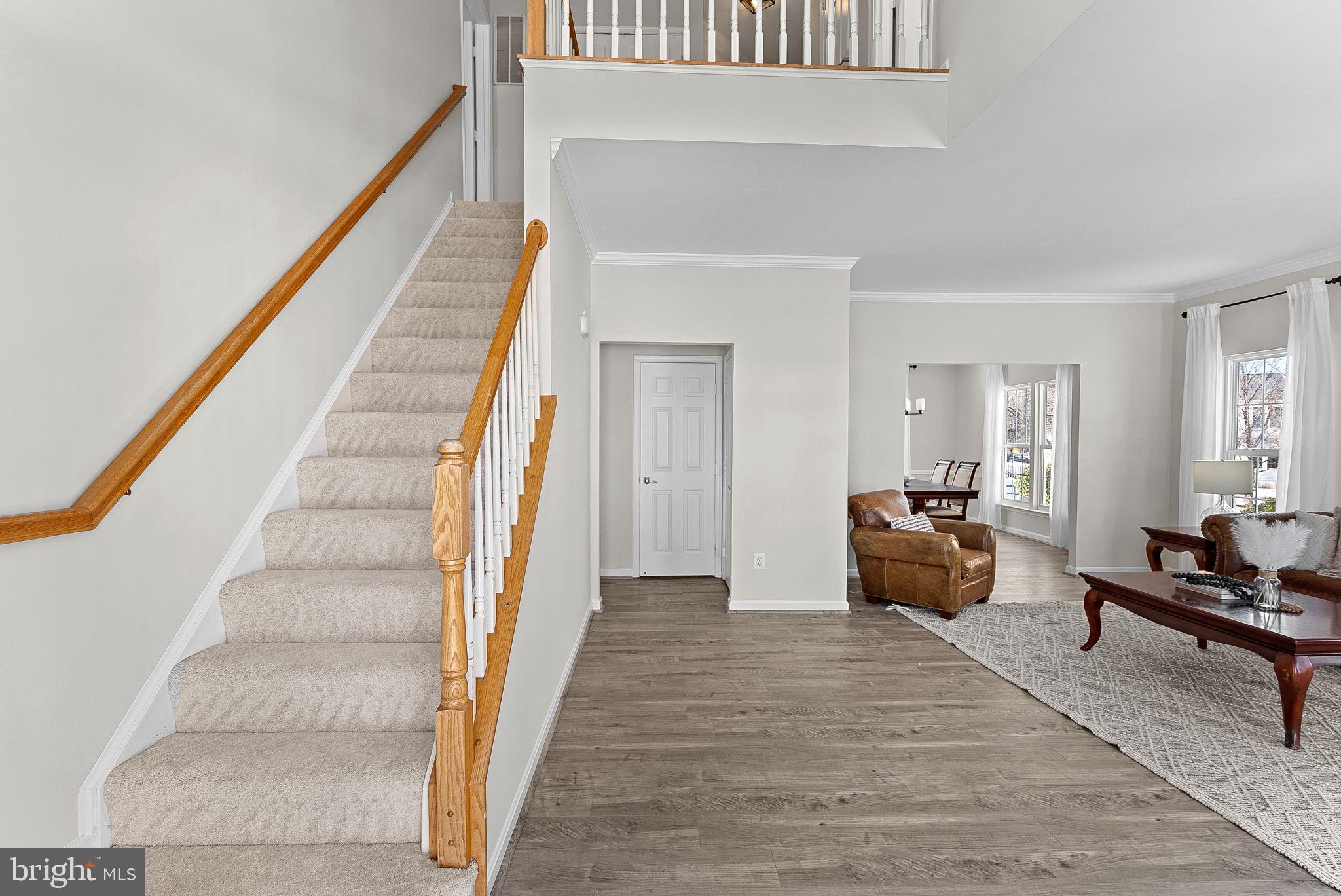 43192 Cardston Place Leesburg, VA 20176 - Photo 4 of 66 Two Story Foyer