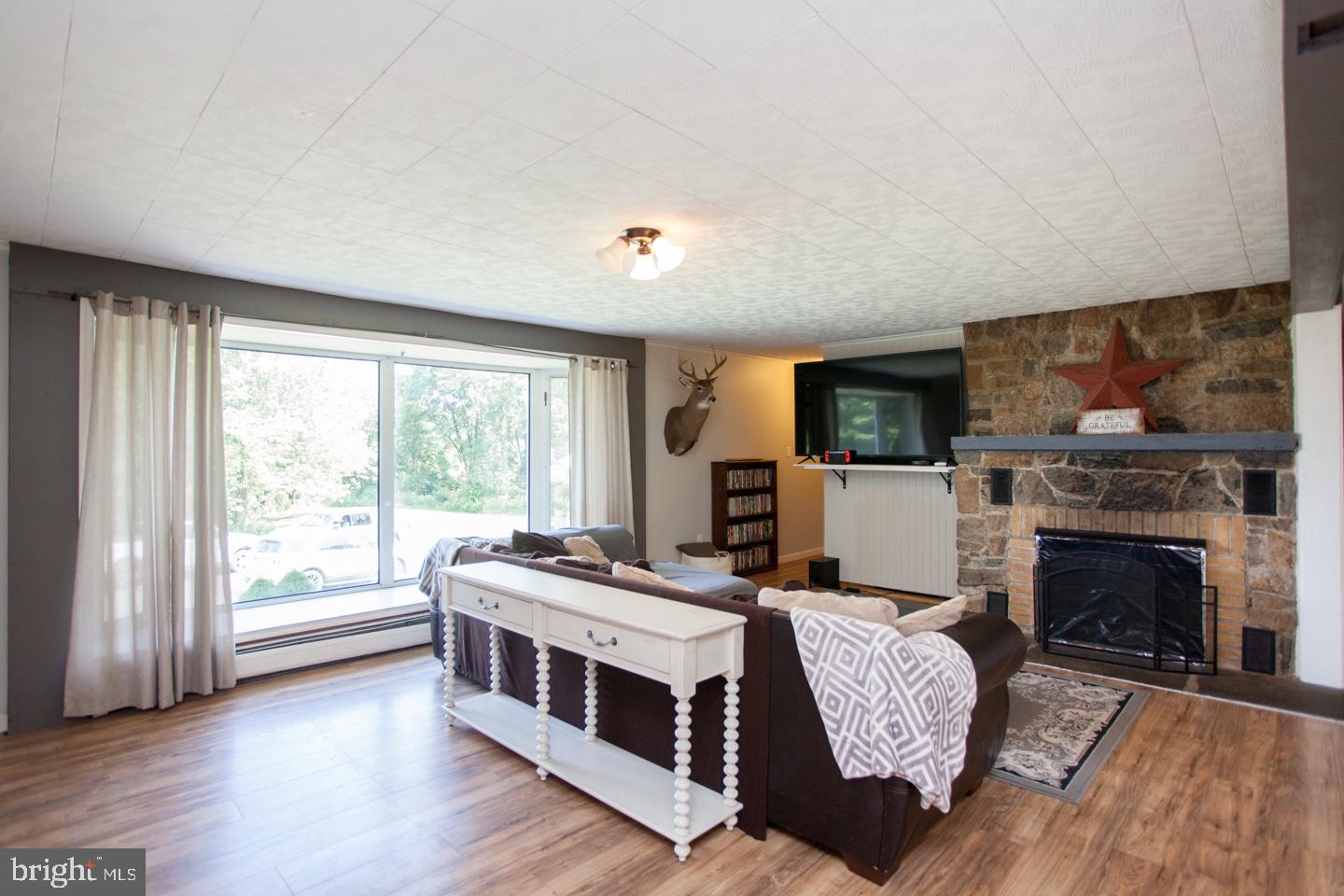 210 Stouts Valley Road Easton, PA 18042 - Photo 17 of 48