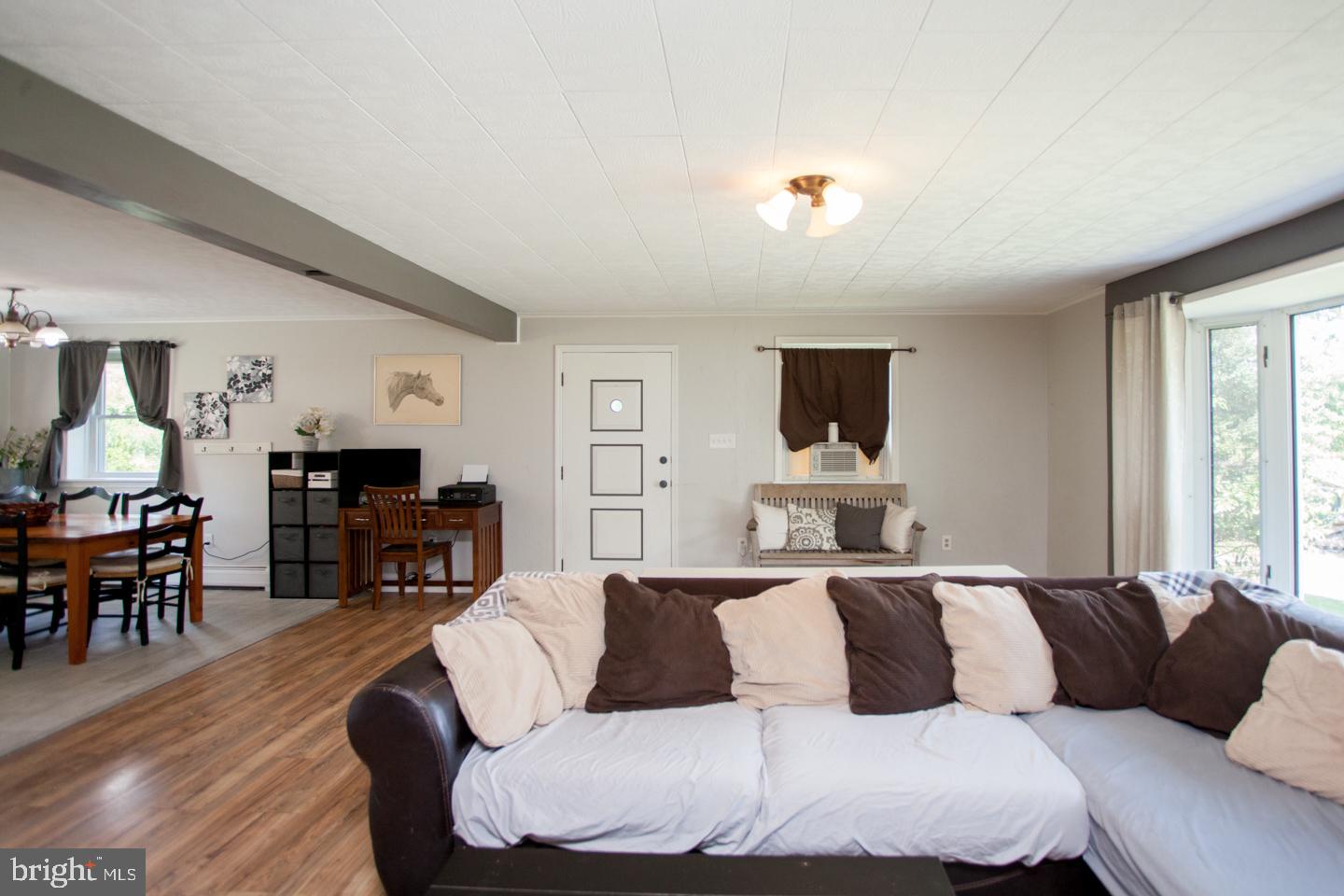 210 Stouts Valley Road Easton, PA 18042 - Photo 21 of 48