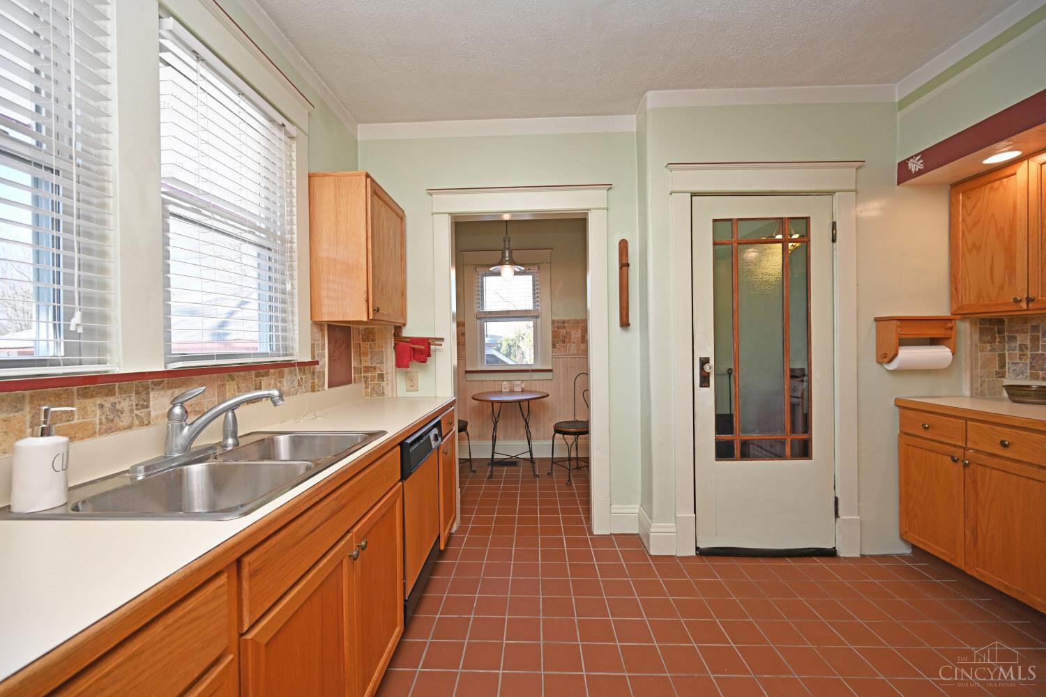 116 Dewey Street Hamilton, OH 45011 - Photo 15 of 47