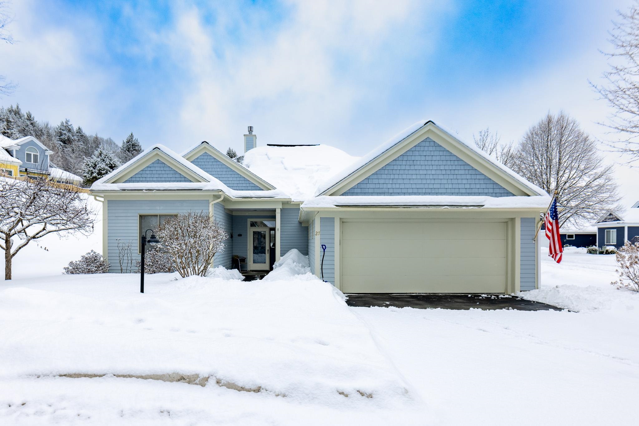 27 Fountain Way Lebanon, NH 03784 - Photo 1 of 35