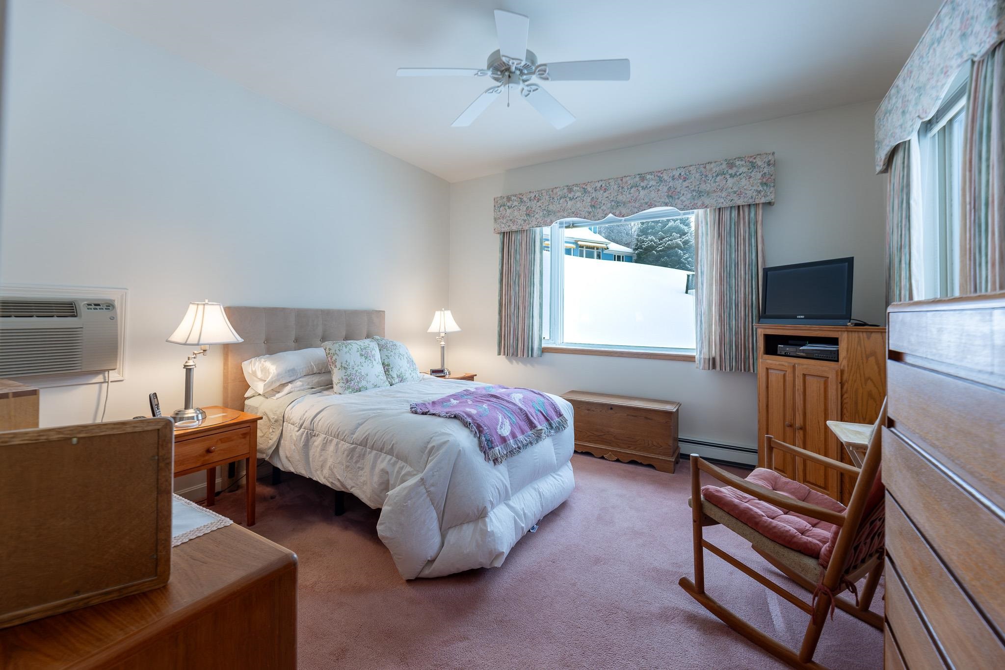 27 Fountain Way Lebanon, NH 03784 - Photo 22 of 35