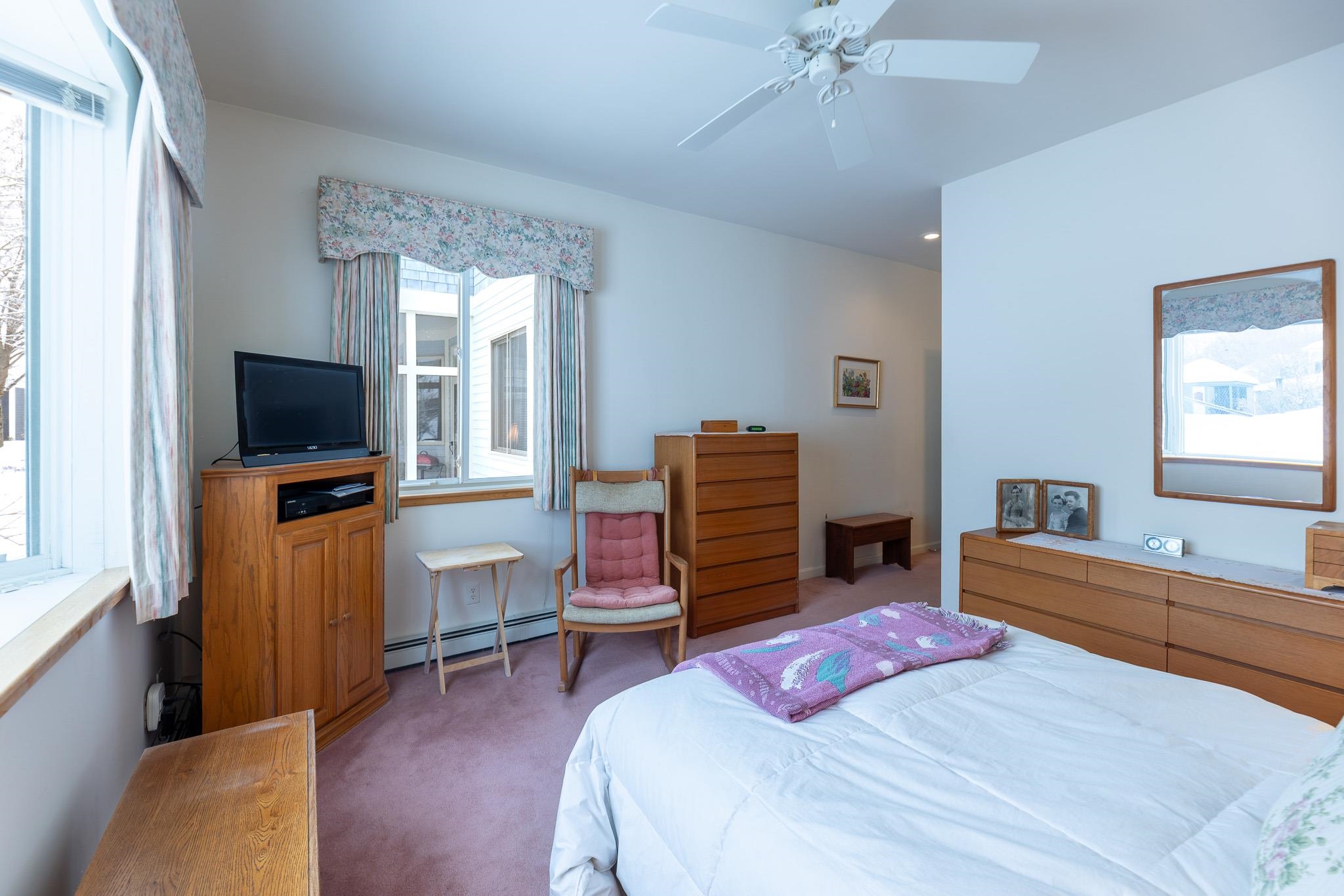 27 Fountain Way Lebanon, NH 03784 - Photo 23 of 35