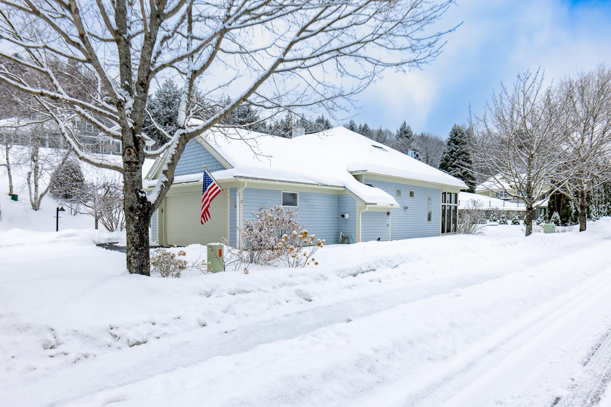 27 Fountain Way Lebanon, NH 03784 - Photo 3 of 35