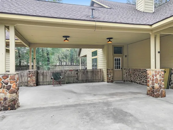 $499,000 | 84 Private Road 635, Dayton, TX 77535
