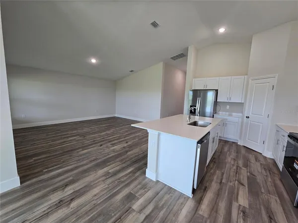 $2,400 | 1728 Vanilla Street, Haines City, FL 33844
