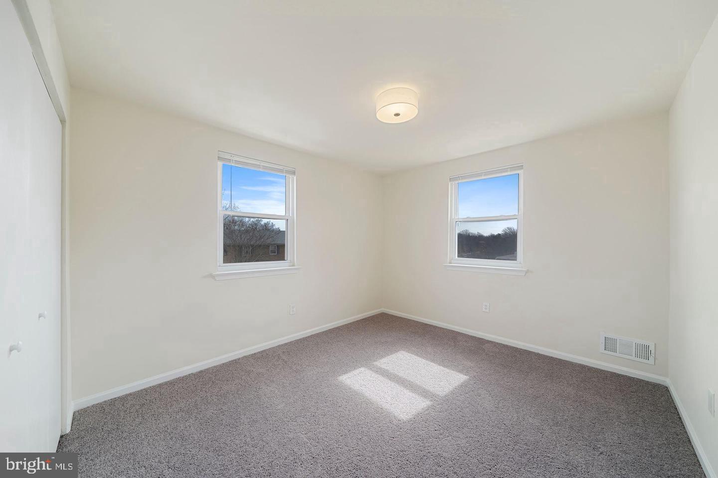 1871 Addison Road South District Heights, MD 20747 - Photo 13 of 21