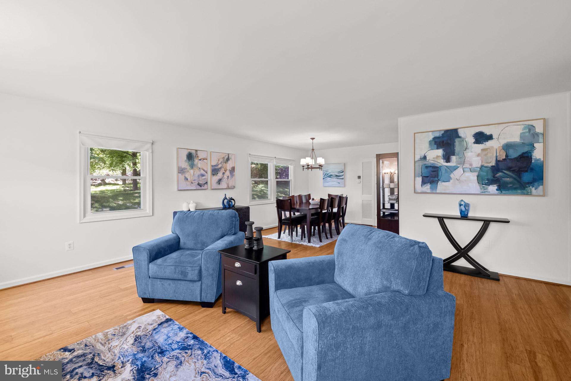2925 Beaverwood Lane Silver Spring, MD 20906 - Photo 6 of 44 Living Room