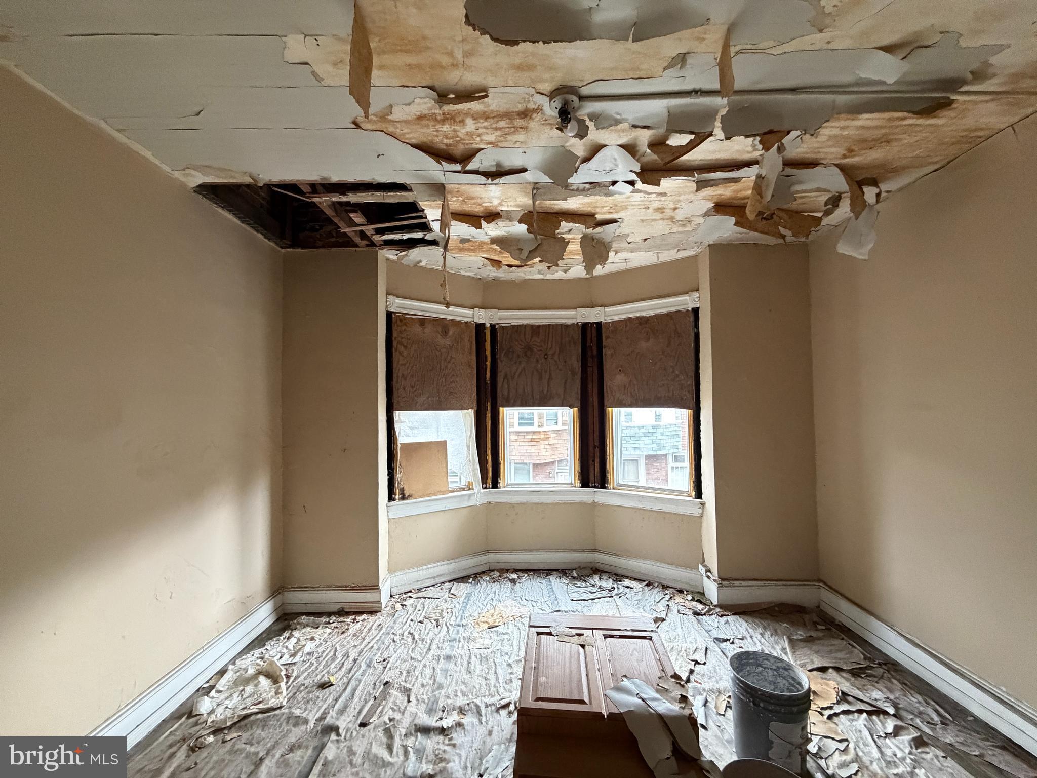 213 Furrow Street Baltimore, MD 21223 - Photo 12 of 19 a view of an empty room