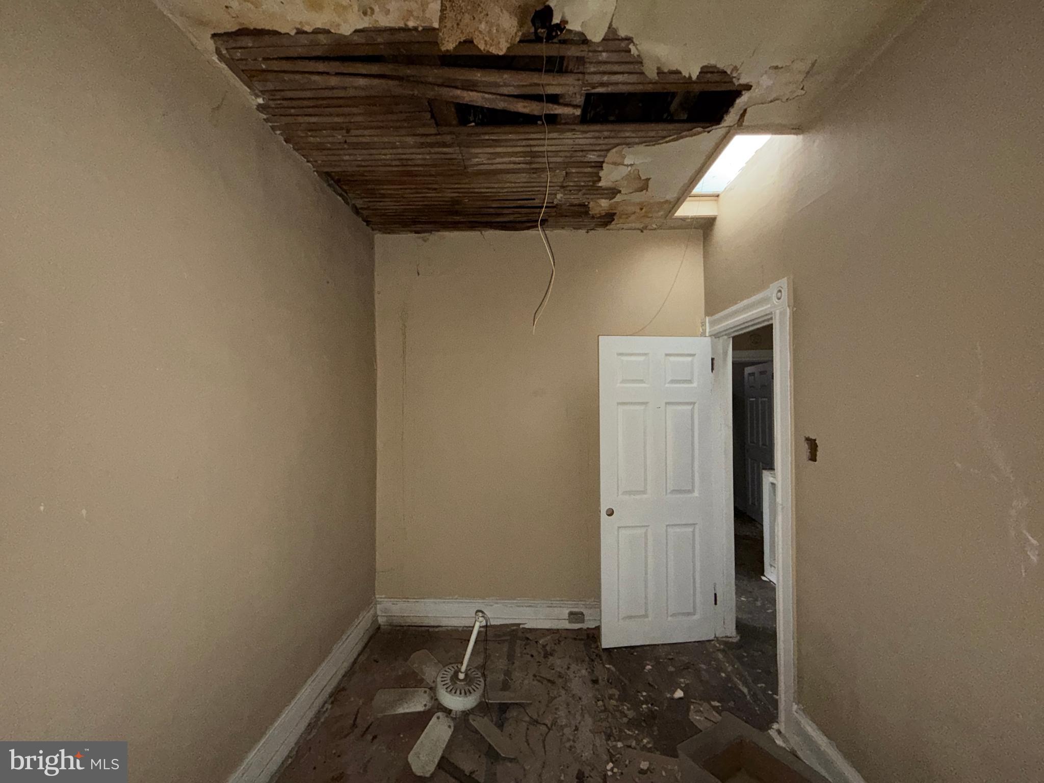 213 Furrow Street Baltimore, MD 21223 - Photo 14 of 19 a view of water heater room