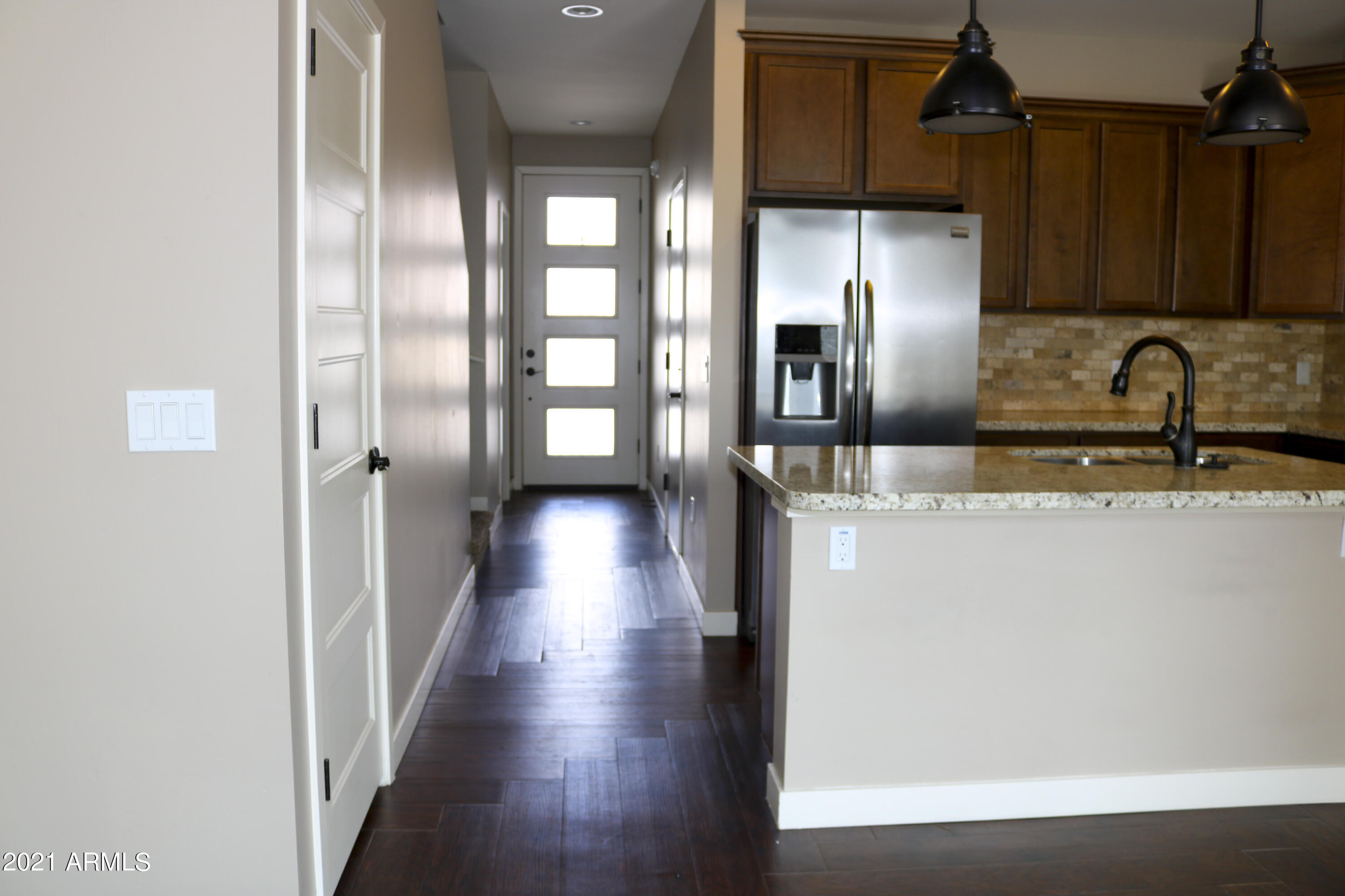 1032 North Miller Road Tempe, AZ 85288 - Photo 4 of 11 11