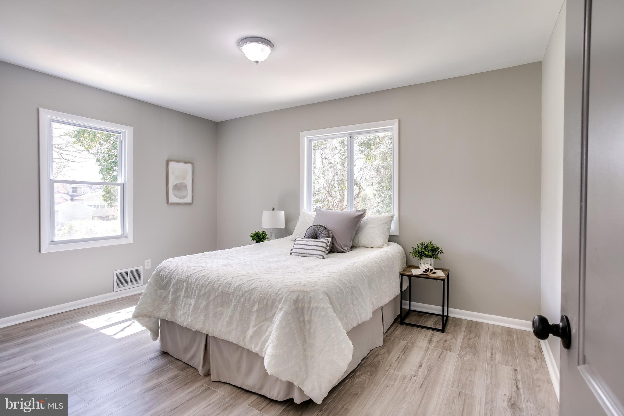 107 Meade Drive Annapolis, MD 21403 - Photo 13 of 46 Master Bedroom
