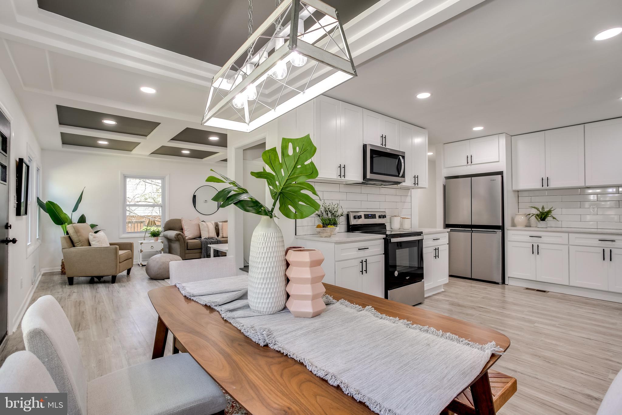 107 Meade Drive Annapolis, MD 21403 - Photo 3 of 46 Dinning Room