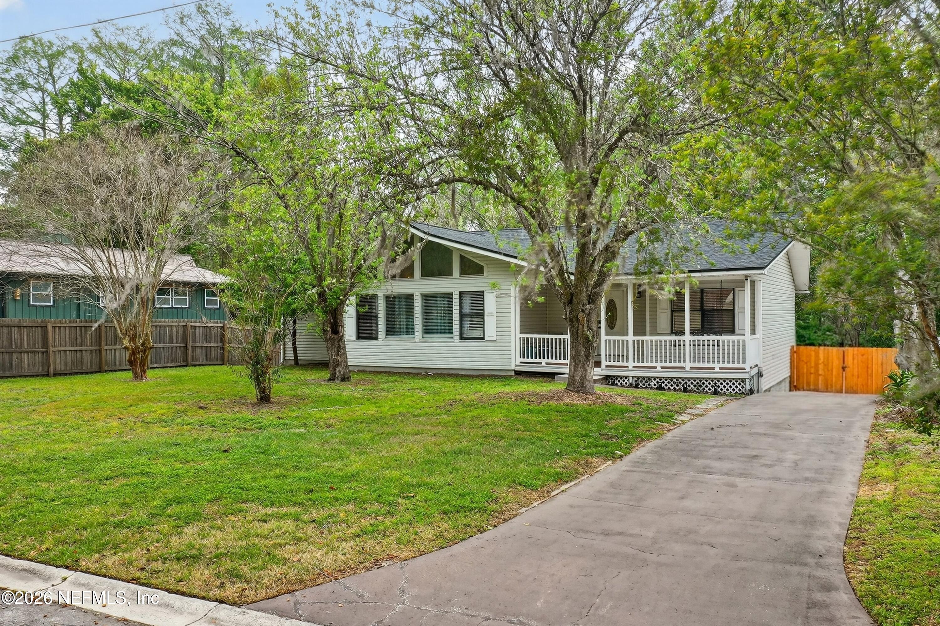2060 Cornell Road Middleburg, FL 32068 - Photo 1 of 38 Front of House
