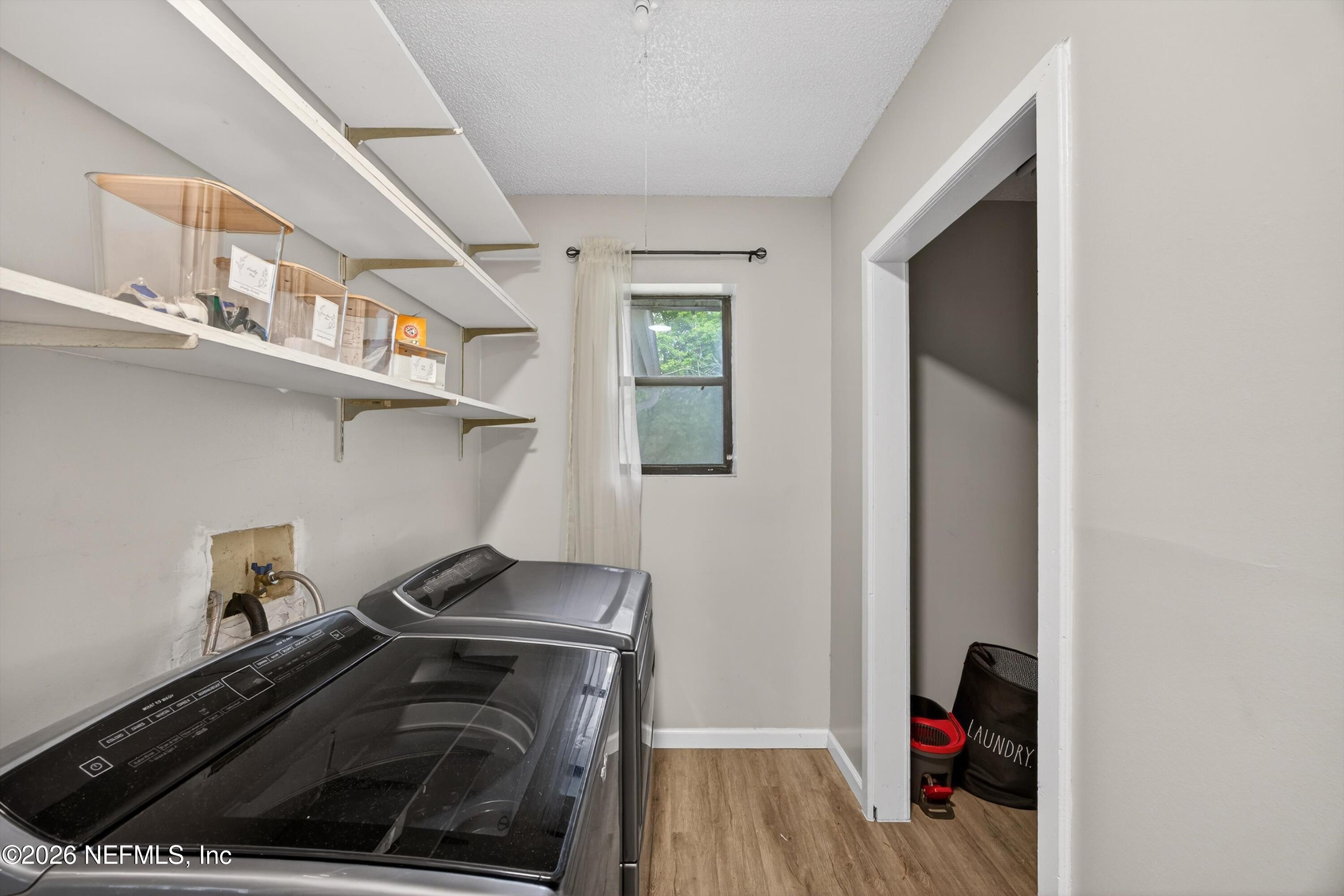 2060 Cornell Road Middleburg, FL 32068 - Photo 19 of 38 Laundry room