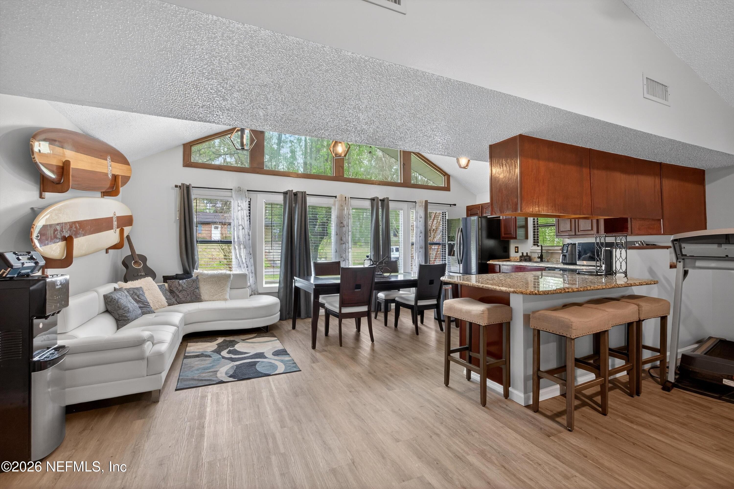 2060 Cornell Road Middleburg, FL 32068 - Photo 5 of 38 Kitchen & Dining