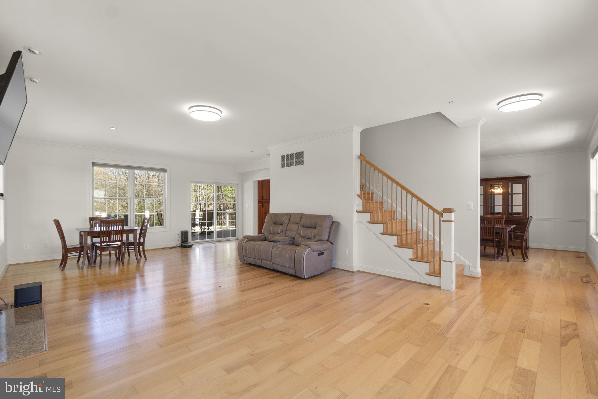 1131 Arnold Road Westminster, MD 21157 - Photo 6 of 48