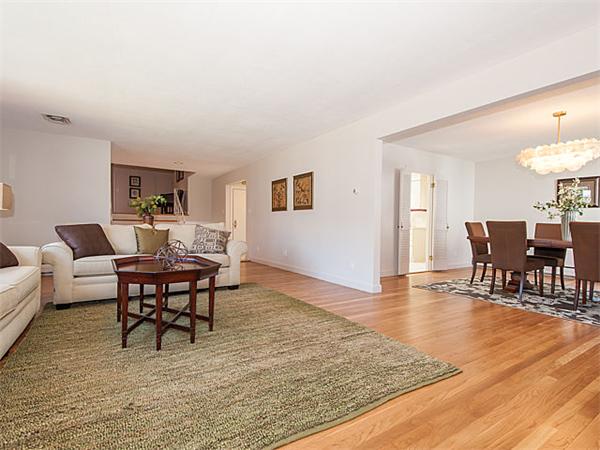 79 Sevland Road Newton, MA 02459 - Photo 5 of 24
