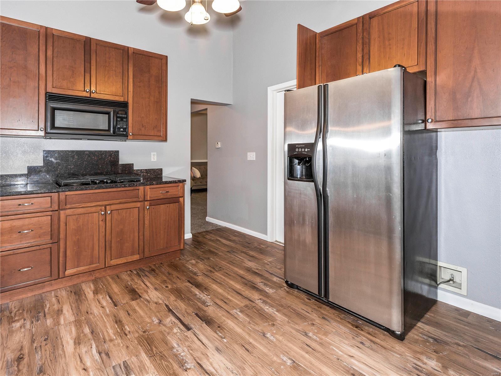 431 North Center Street Collinsville, IL 62234 - Photo 7 of 31