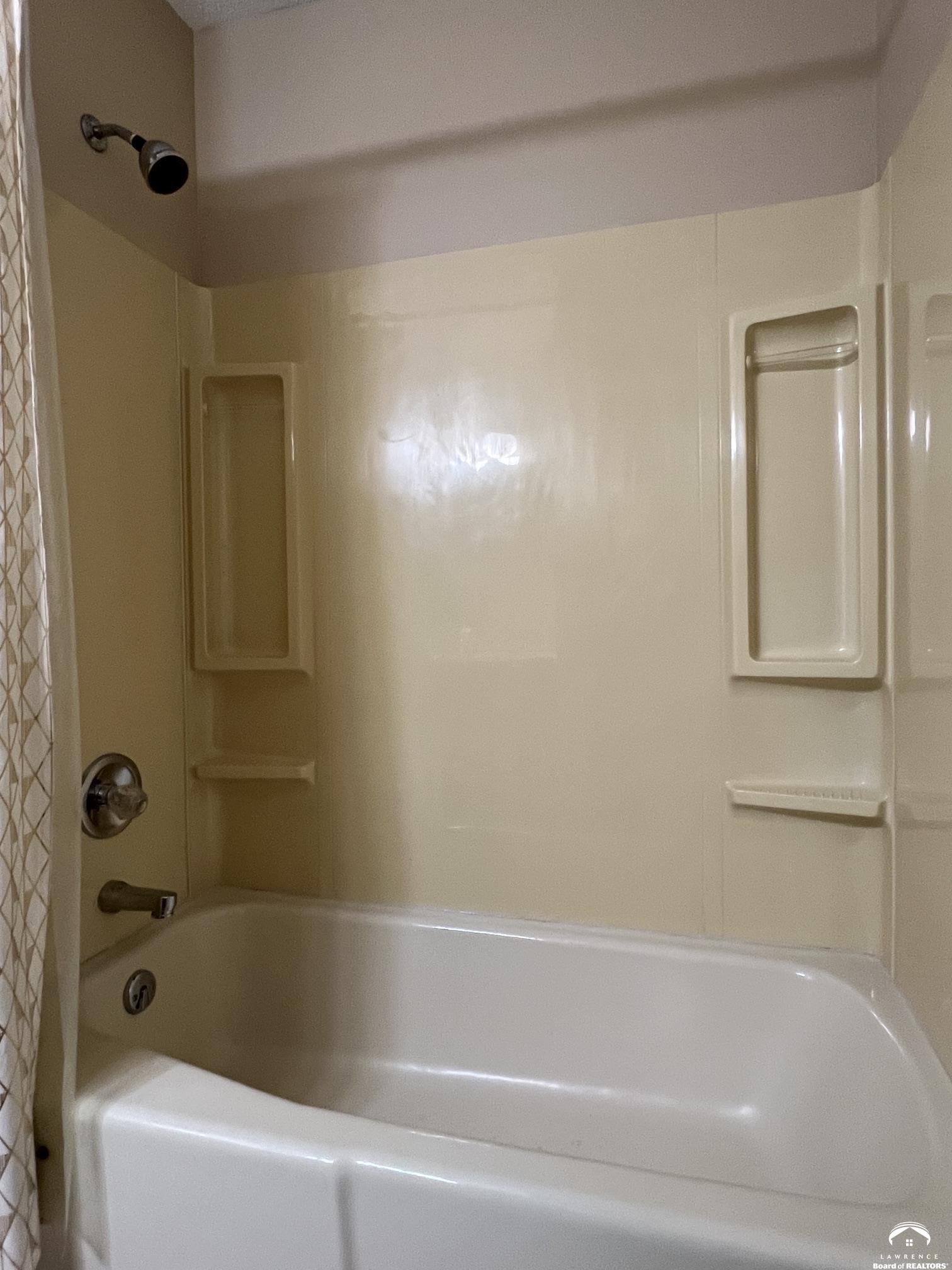 3607 Boulder Court Lawrence, KS 66049 - Photo 26 of 72