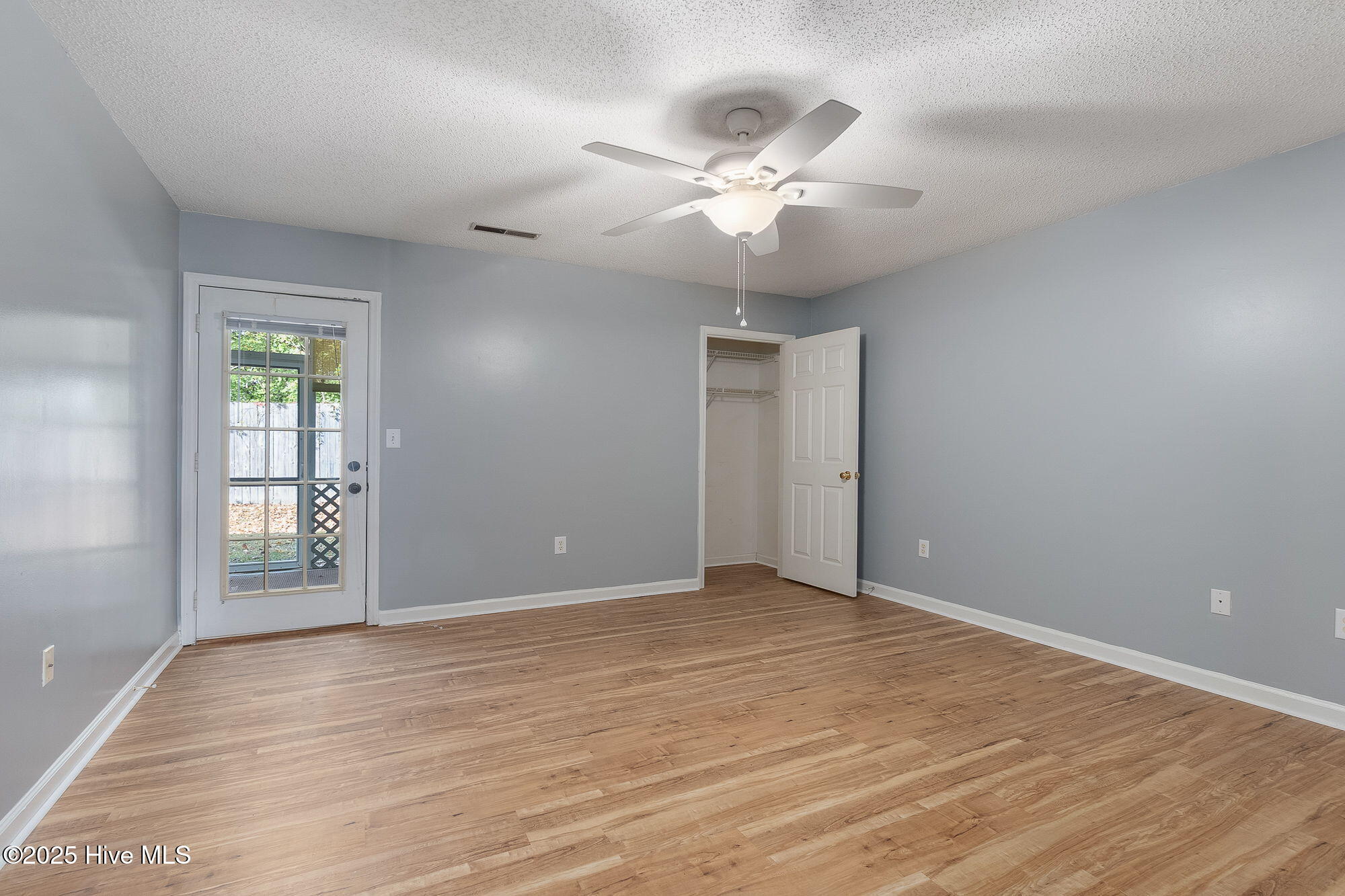 303 Barbour Road, Unit 802 Morehead City, NC 28557 - Photo 17 of 28 Bedroom 2