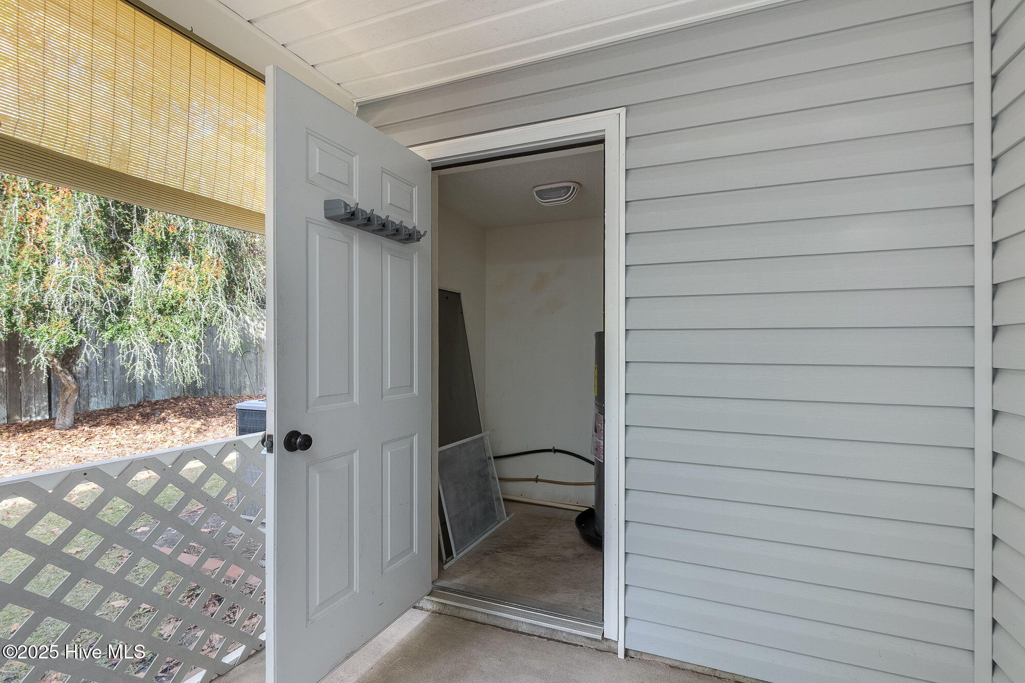 303 Barbour Road, Unit 802 Morehead City, NC 28557 - Photo 22 of 28 14-web-or-mls-chadwick-visuals-303-barbo