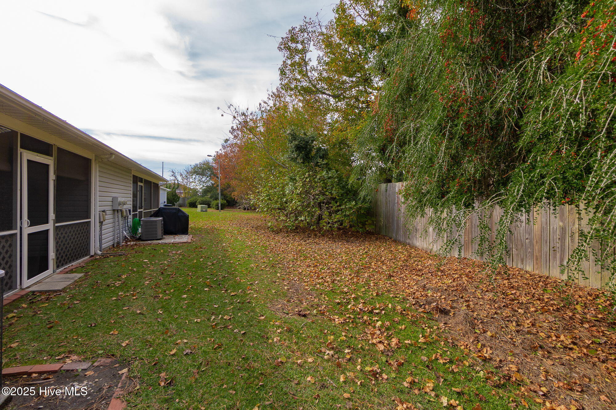 303 Barbour Road, Unit 802 Morehead City, NC 28557 - Photo 24 of 28 29-web-or-mls-chadwick-visuals-303-barbo