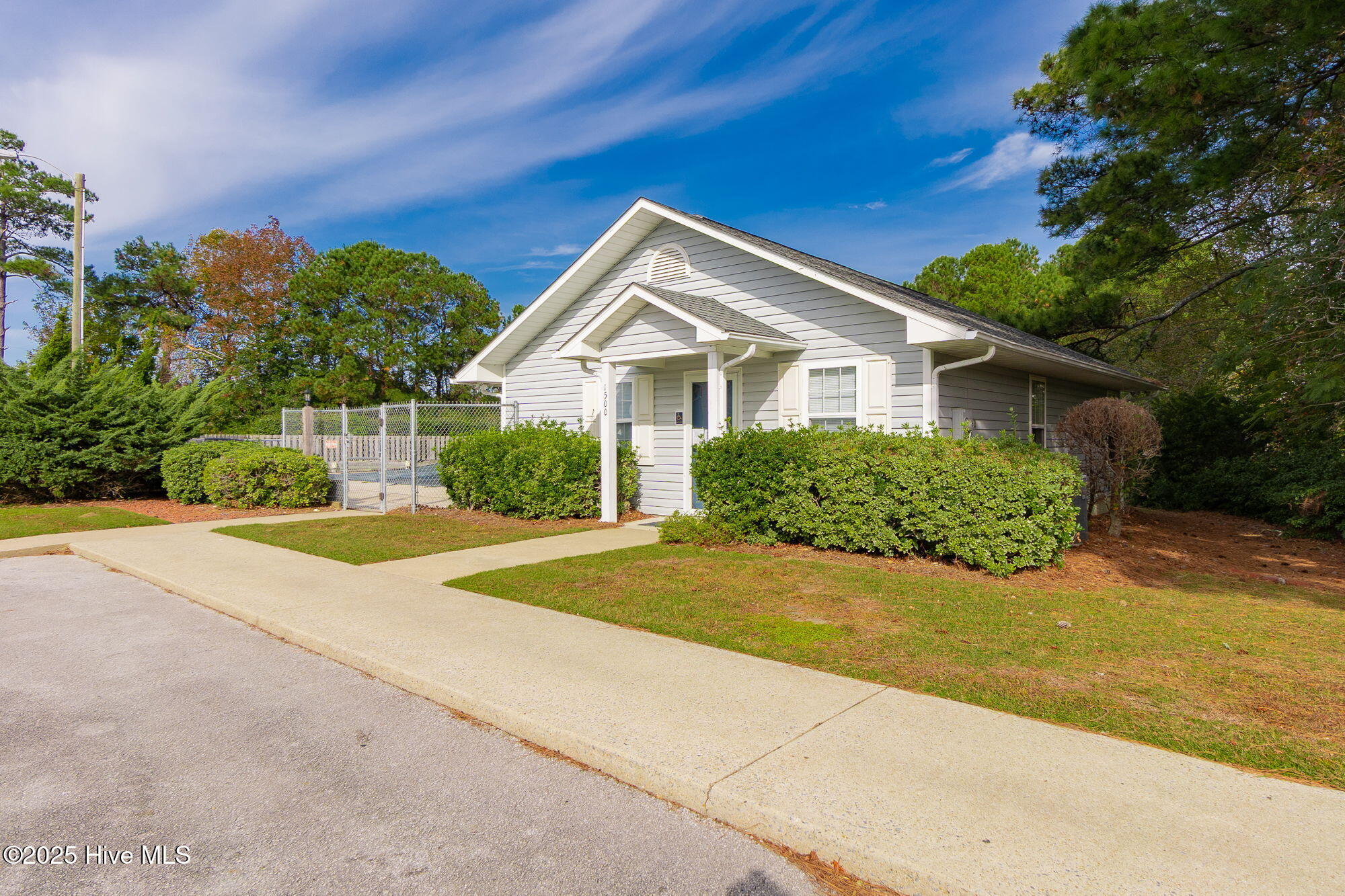 303 Barbour Road, Unit 802 Morehead City, NC 28557 - Photo 25 of 28 30-web-or-mls-chadwick-visuals-303-barbo
