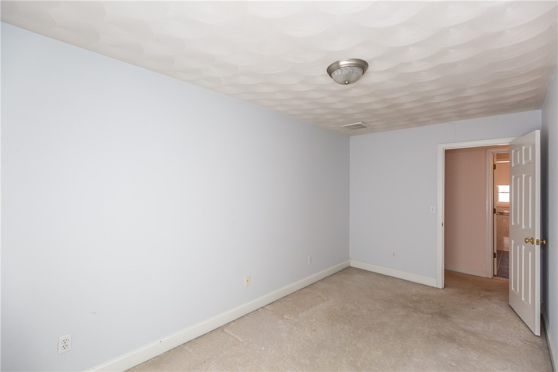 2 Capron Road Smithfield, RI 02917 - Photo 33 of 49