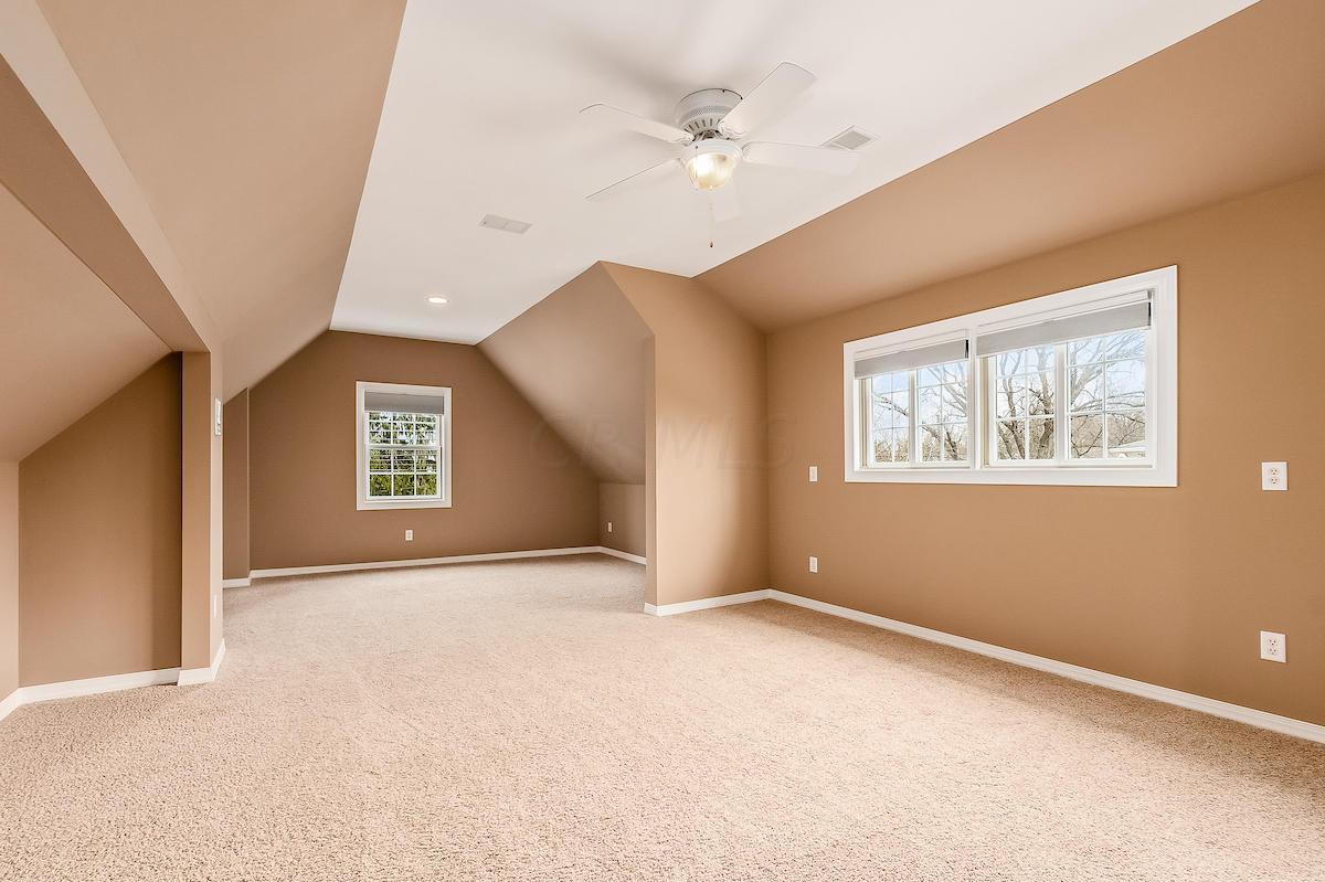 1889 Lane Road Columbus, OH 43220 - Photo 31 of 51