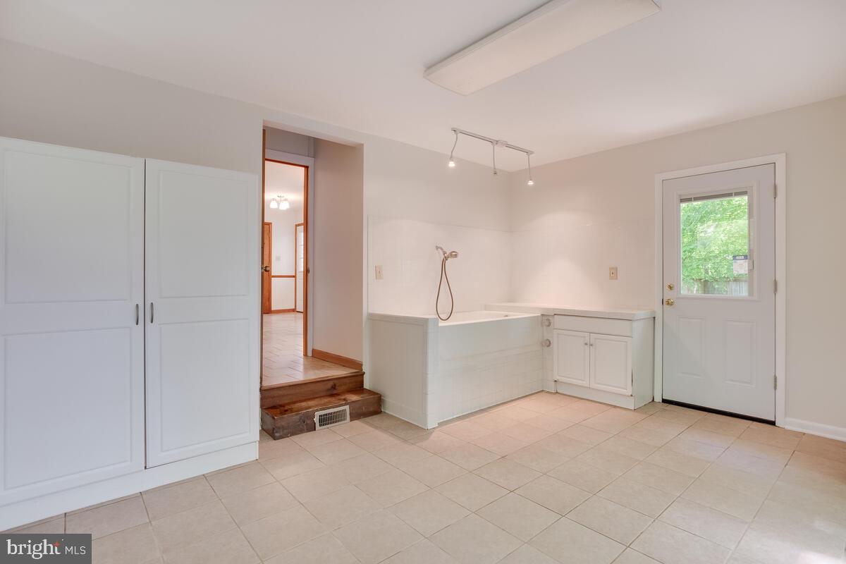 130 Brick Church Road Edgewater, MD 21037 - Photo 43 of 87 Gallery Image 43
