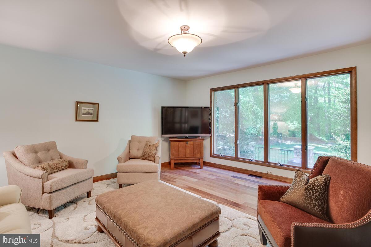 130 Brick Church Road Edgewater, MD 21037 - Photo 10 of 87 Gallery Image 10