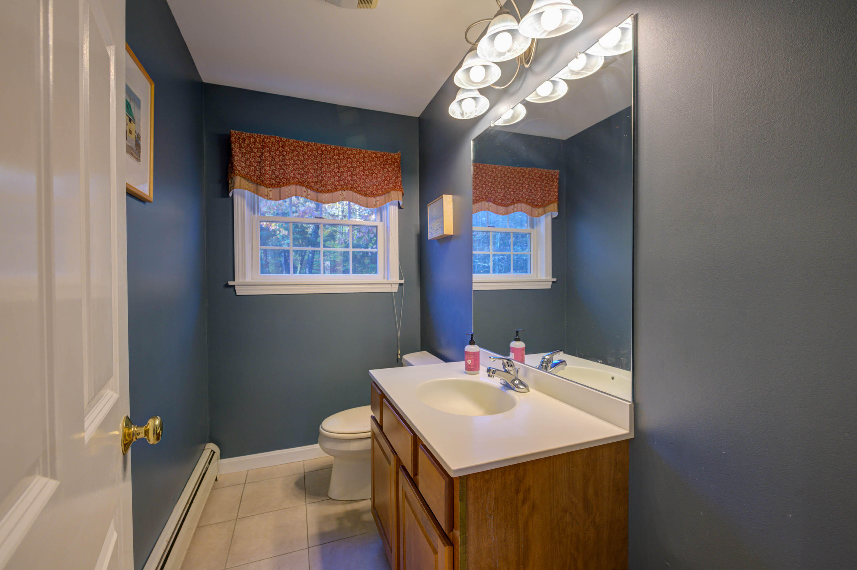 12 Josiah Norton Road Cape Neddick, ME 03902 - Photo 15 of 36 pic-22