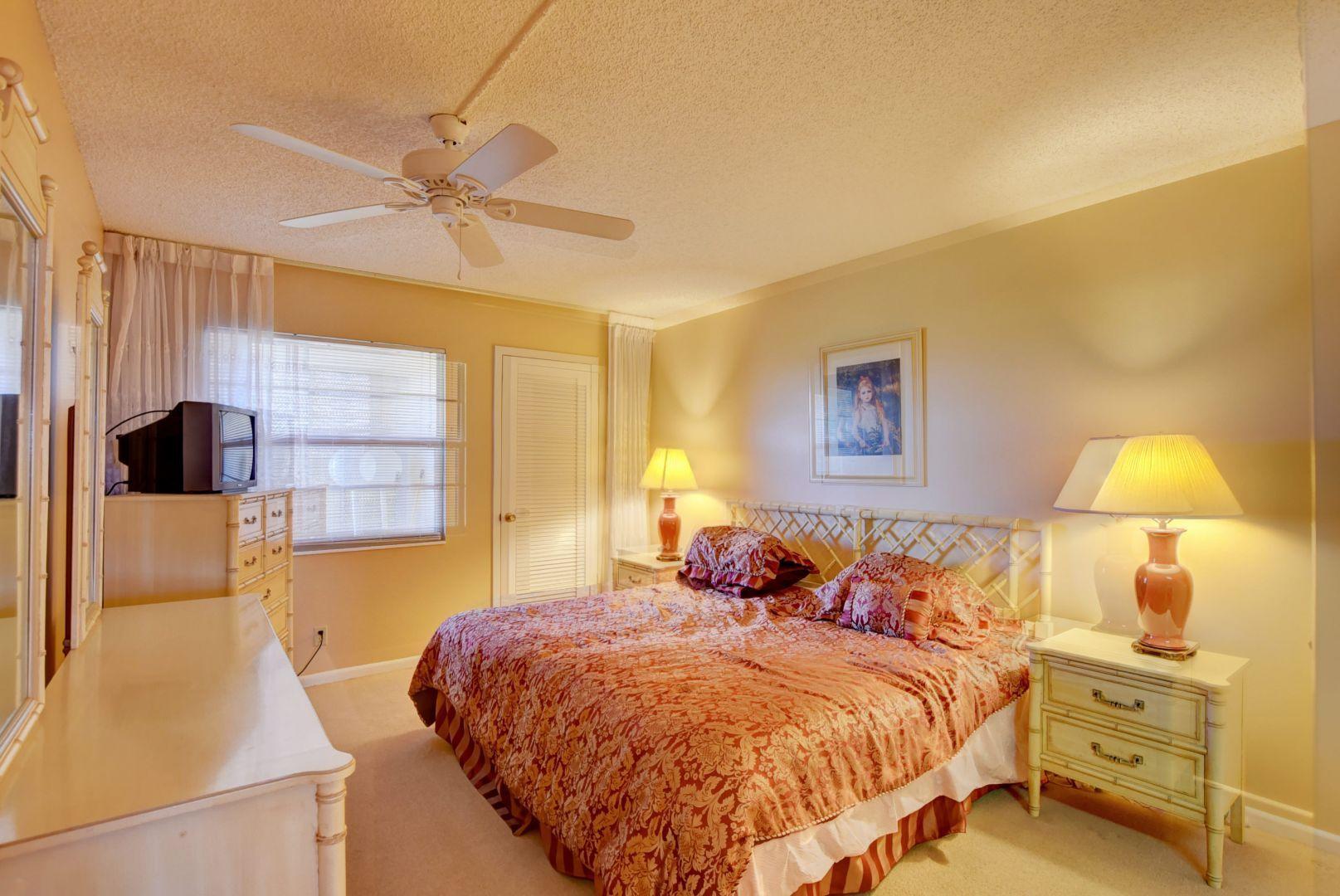 4015 Rexford Drive, Unit 4015 Boca Raton, FL 33434 - Photo 9 of 29 Master Bedroom