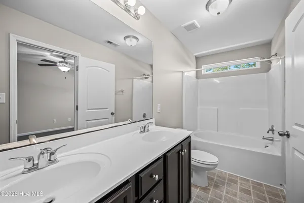 $1,500 | 525 Oyster Rock Lane, Sneads Ferry, NC 28460