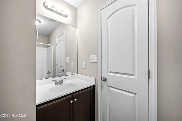 $1,500 | 525 Oyster Rock Lane, Sneads Ferry, NC 28460