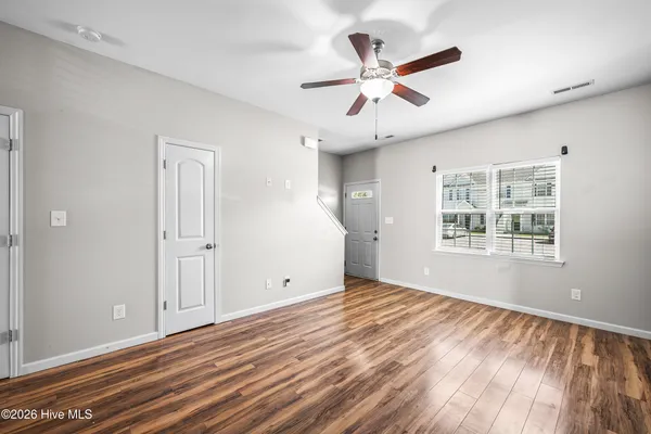 $1,500 | 525 Oyster Rock Lane, Sneads Ferry, NC 28460
