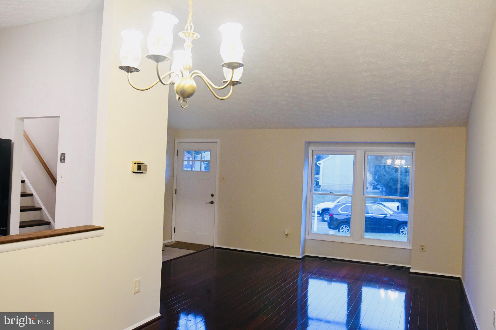 4201 Hanwell Road Randallstown, MD 21133 - Photo 7 of 19 Living Room