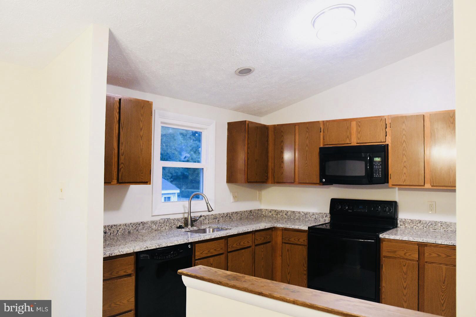 4201 Hanwell Road Randallstown, MD 21133 - Photo 9 of 19 Kitchen