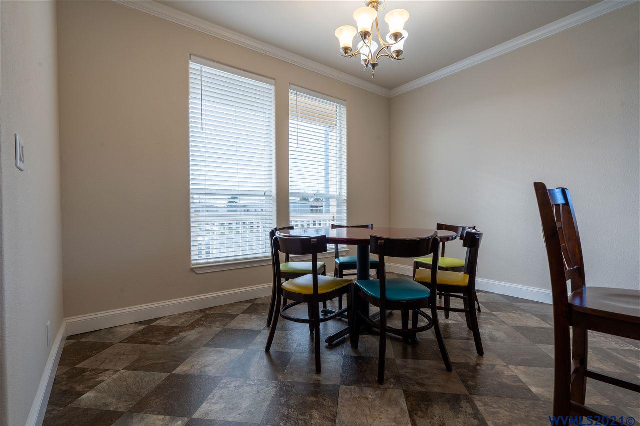3428 Turner Road Southeast Salem, OR 97302 - Photo 6 of 18 Gallery Image 6