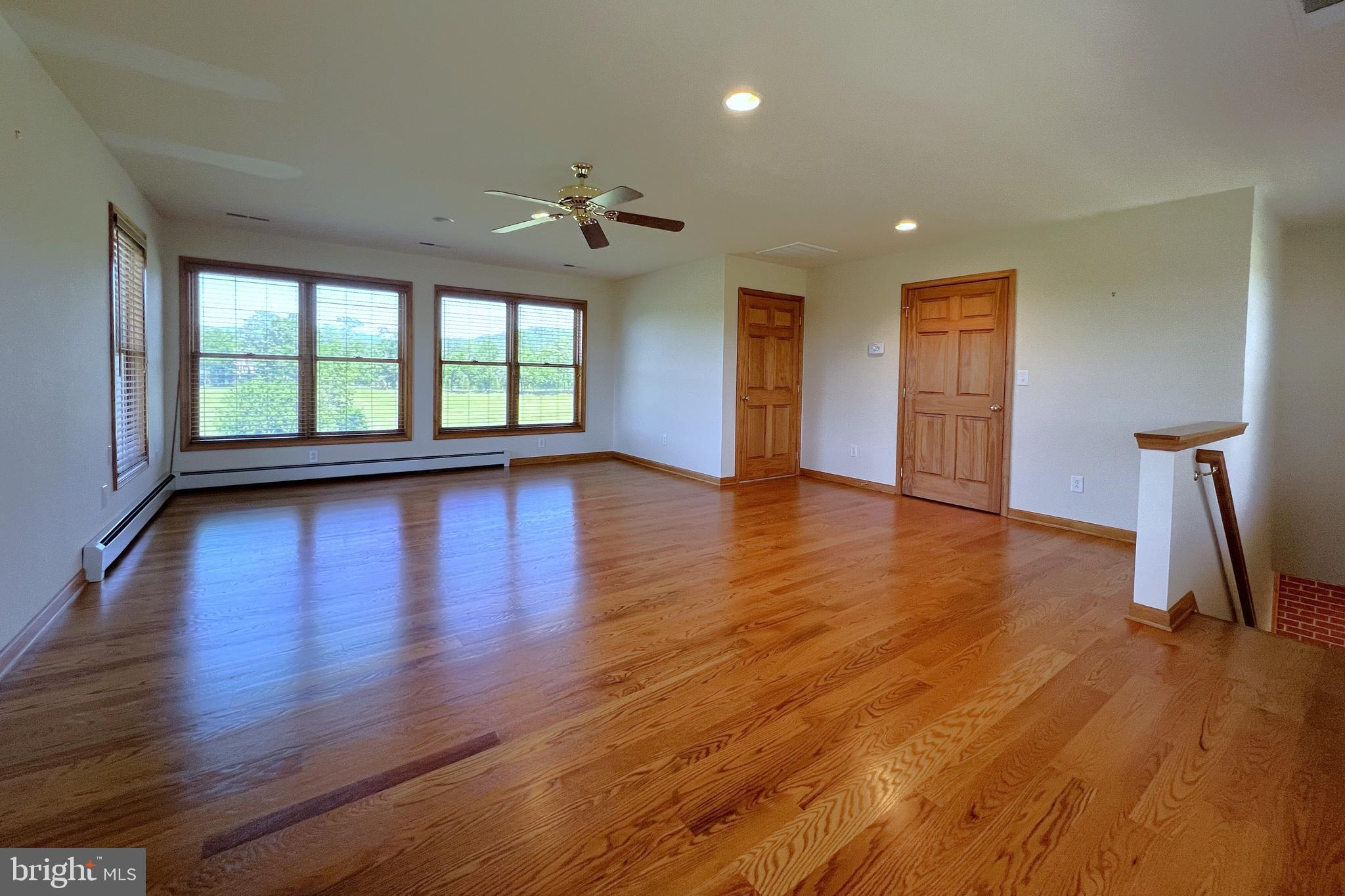 3542 Slate Mills Road Sperryville, VA 22740 - Photo 13 of 31 Primary bedroom suite with bath and walk in closet