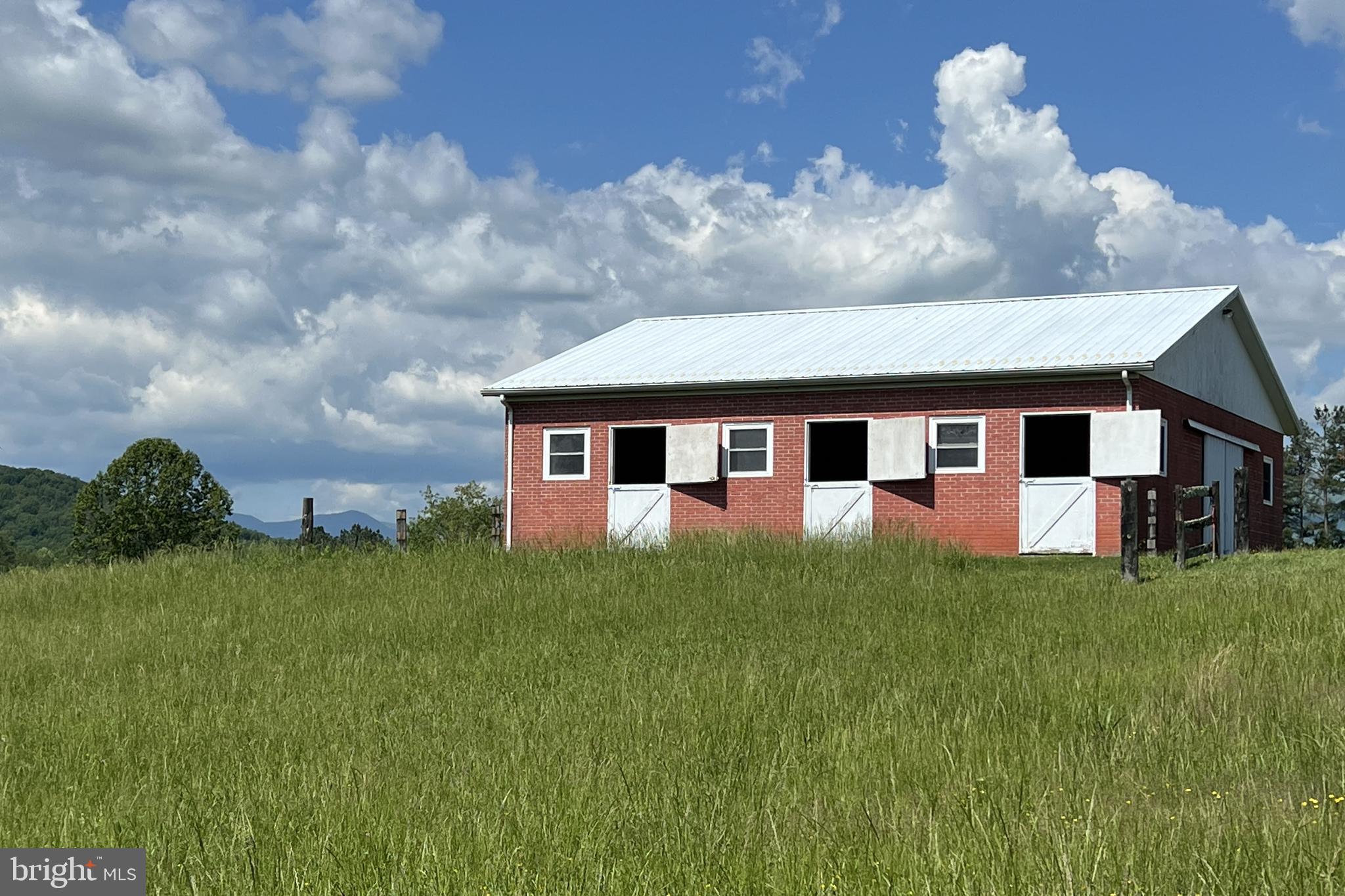 3542 Slate Mills Road Sperryville, VA 22740 - Photo 21 of 31 Solidly built four-stall horse stable